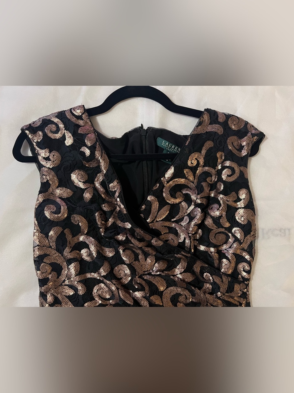 Lauren Ralph Lauren Dress Size 8 Black Bronze Sequin Lace Sheath Cocktail Dress - Picture 4 of 11
